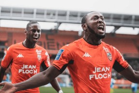 今晚体能课后，成都蓉城状态回暖备战法甲，媒体盛赞，细节决定成败