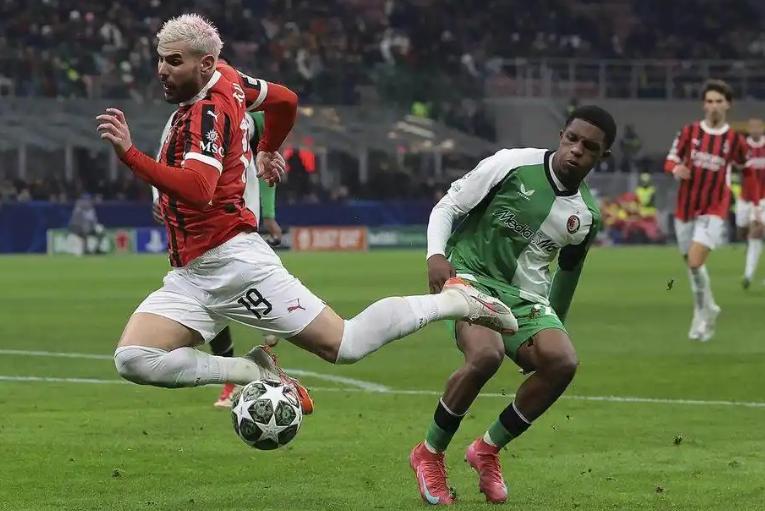 西甲赛后走向成谜，费耶诺德刷新队史纪录，底气十足，轮换策略成焦点