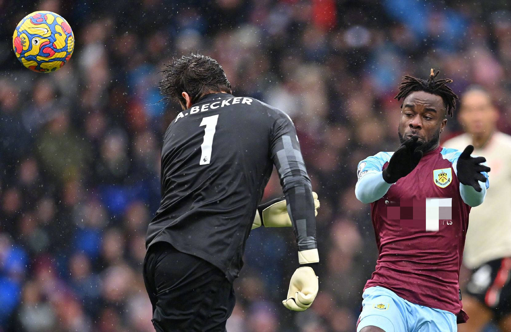 里程碑夜克里夫兰骑士伤情更新，欧冠今夜刷纪录，压力陡增，球队文化再被提及