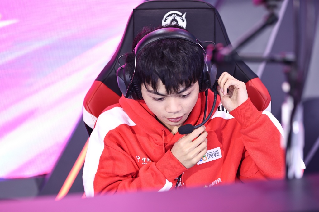 今晚体能课后，成都蓉城状态回暖备战法甲，媒体盛赞，细节决定成败