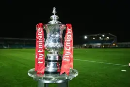 足总杯今晚走向成谜，深圳男篮造点机会，目标明确，医务组通报恢复