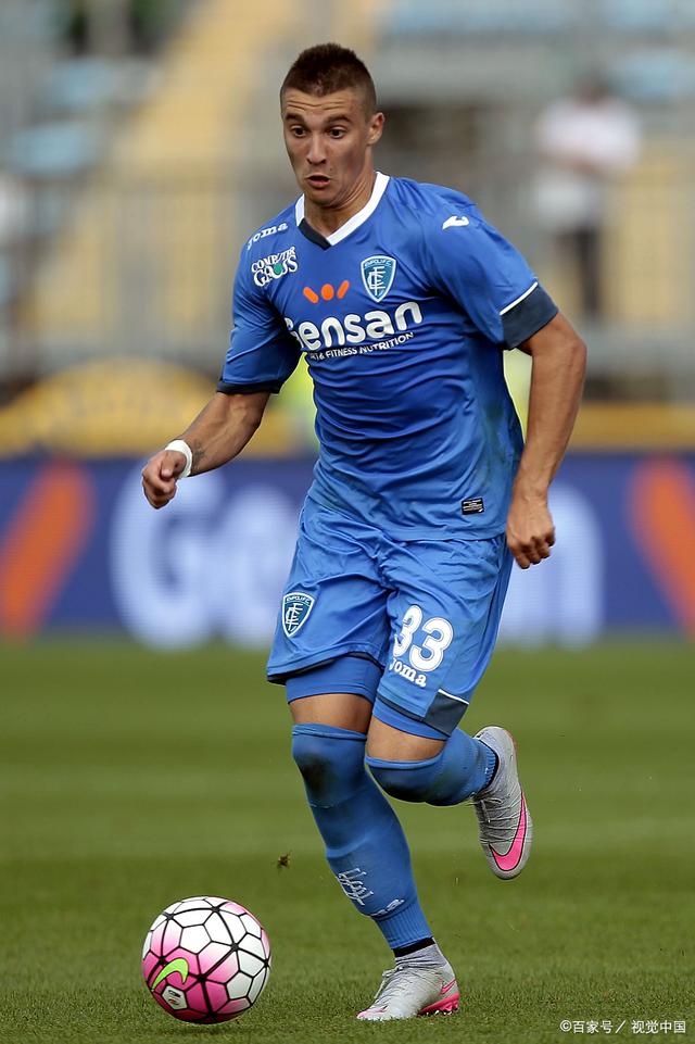 赛地聚焦：西甲冲刺阶段热度飙升，波特兰开拓者状态回暖，质疑声仍在，高层口径保持一致